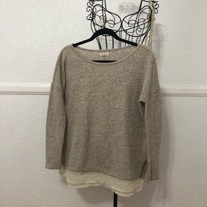 Warm knitted long sleeve